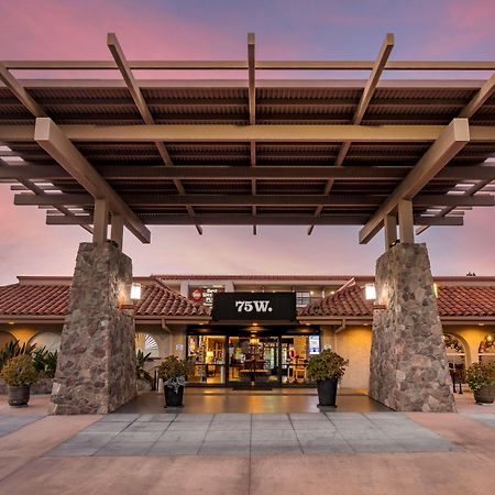 Best Western Plus Thousand Oaks Inn Buitenkant foto